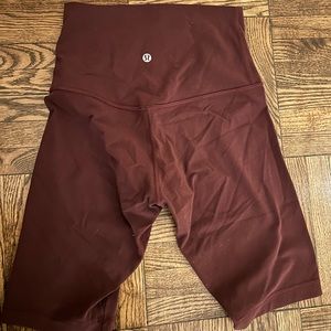 Lululemon 10” Align Super High Rise Short